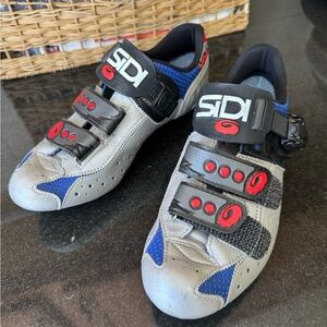 EUC Sidi leather cycling shoes (W 39)